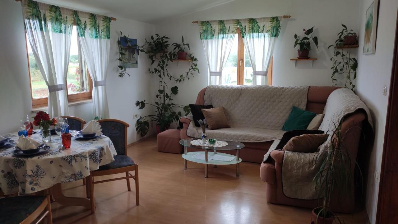 普拉Kuca Za Odmor Tri Sunca别墅 外观 照片